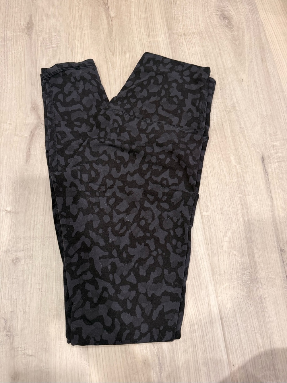lululemon athletica Black & Dark Gray Patterned Leggings